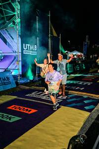 BIB: 
                            <button type="button" onclick="openModal(25252211)" class="btn btn-primary btn-sm float-right btn-popup" data-toggle="modal" data-target=".modal-high-quality">
                        <i class="fas fa-shopping-cart"></i> Add to Cart
                    </button>
                                            <button type="button" onclick="isThisMe(25252211, true)" class="btn btn-success btn-sm float-right btn-popup btn-isme hidden" data-toggle="tooltip" data-placement="bottom" title="นี่คือรูปของคุณใช่ไหม คลิกที่นี่เพื่อเอาเข้าอัลบั้ม">
                        <i class="fas fa-plus"></i> Add to album
                    </button>
                    <button type="button" onclick="isThisMe(25252211, false)" class="btn btn-warning btn-sm float-right btn-popup btn-isnotme hidden">
                        <i class="fas fa-ban"></i> Remove from album
                    </button>